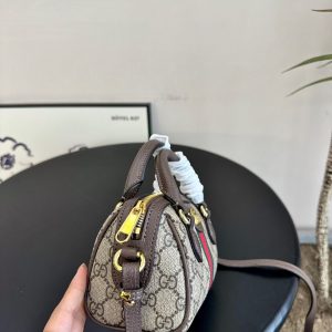 New Fashion Bag G3978 17 b8668761 result Photoroom