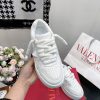 New Fashion LV Women Shoes 232 PA