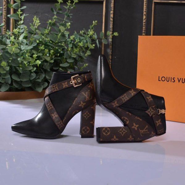 New Fashion LV Women Shoes 290