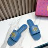 New Fashion LV Women Shoes 277 PA