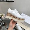 New Fashion LV Women Shoes 256 PA