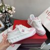 New Fashion LV Women Shoes 228 PA
