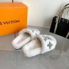 New Fashion LV Women Shoes 344 PA