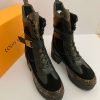 New Fashion LV Women Shoes L027