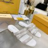 New Fashion LV Women Shoes L067