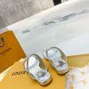 New Fashion LV Women Shoes L008