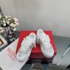 New Fashion LV Women Shoes 225 PA New Fashion LV Women Shoes 225 PA