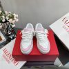 New Fashion LV Women Shoes 228 PA