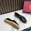 New Fashion LV Women Shoes 268 PA