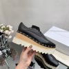 New Fashion LV Women Shoes 252 PA