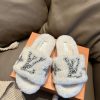 New Fashion LV Women Shoes L432