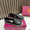 New Fashion LV Women Shoes 258 PA