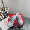 New Fashion LV Women Shoes 221 PA