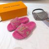 New Fashion LV Women Shoes 343 PA