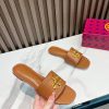 New Fashion LV Women Shoes 275 PA