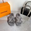 New Fashion LV Women Shoes 345 PA