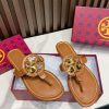 New Fashion LV Women Shoes 249 PA