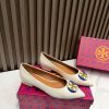 New Fashion LV Women Shoes 262 PA