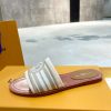 New Fashion LV Women Shoes L011