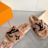New Fashion LV Women Shoes 334 PA