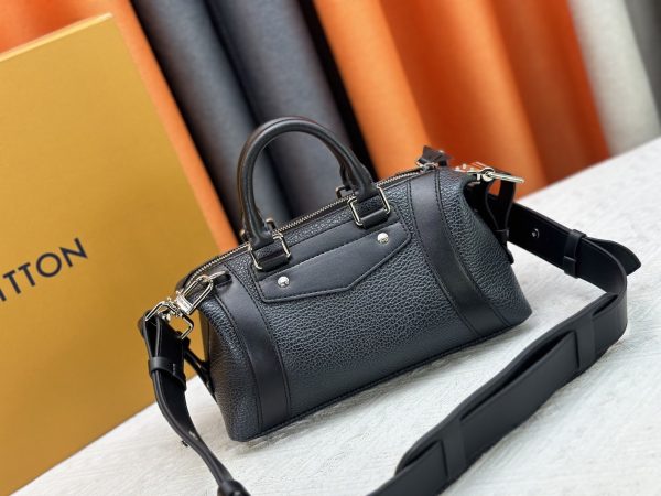 Luxury LV Handbag M25557