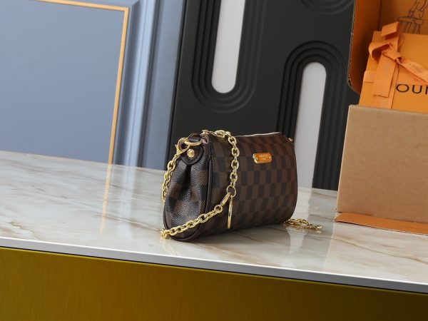 Luxury LV Handbag M13567