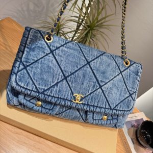 New Fashion CN Handbag 2025 6 7067cf2f