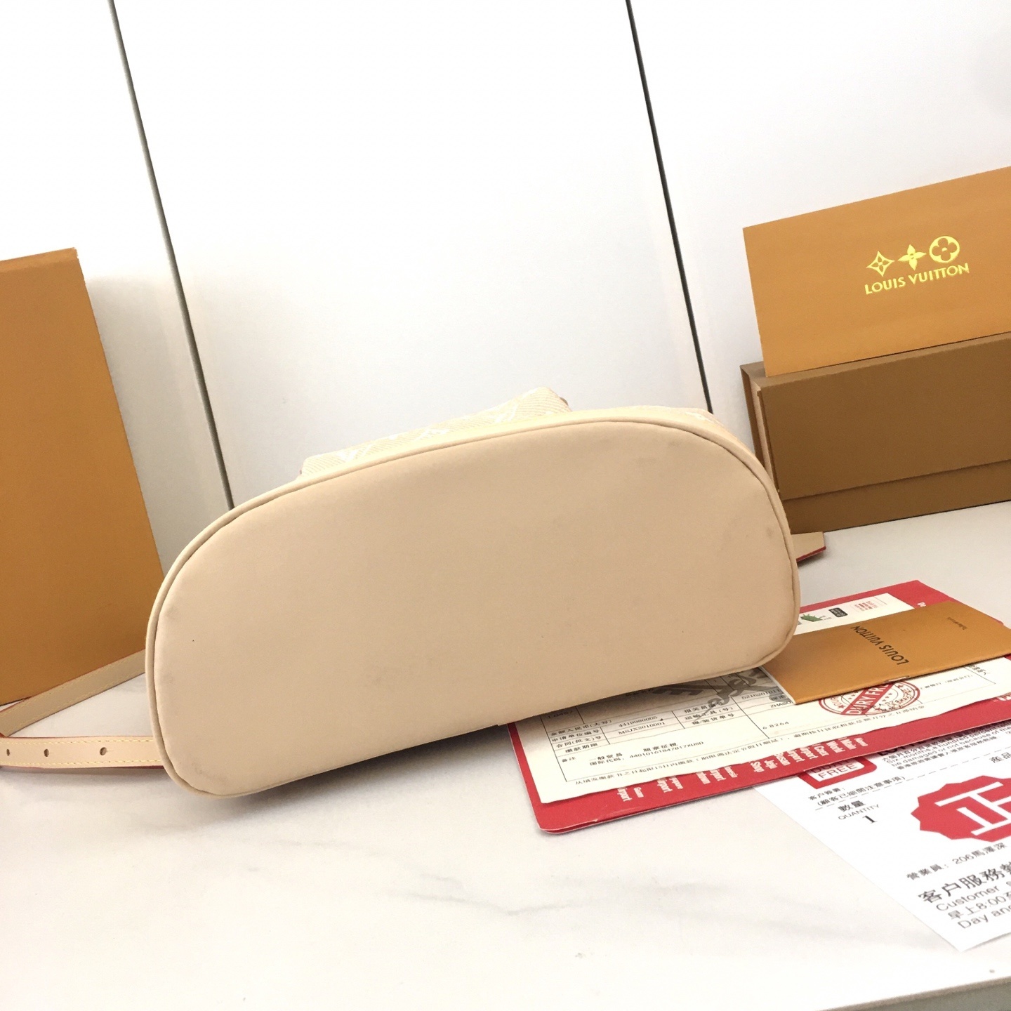 Luxury LV Handbag M25953-M11198 Luxury LV Handbag M25953-M11198