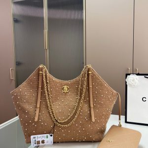 New Fashion CN Handbag CC2410142 21 f1c72e4b