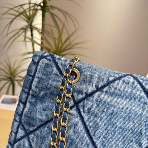 New Fashion CN Handbag 2025