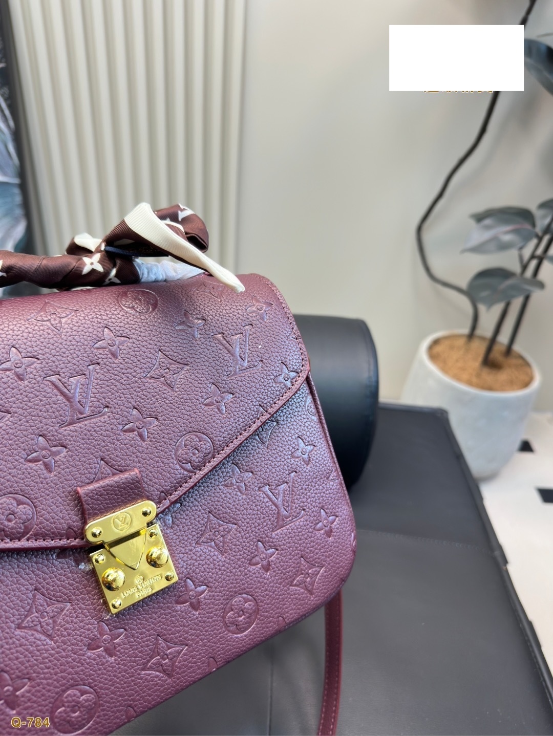 New Fashion LV Handbag LV2510144 New Fashion LV Handbag LV2510144