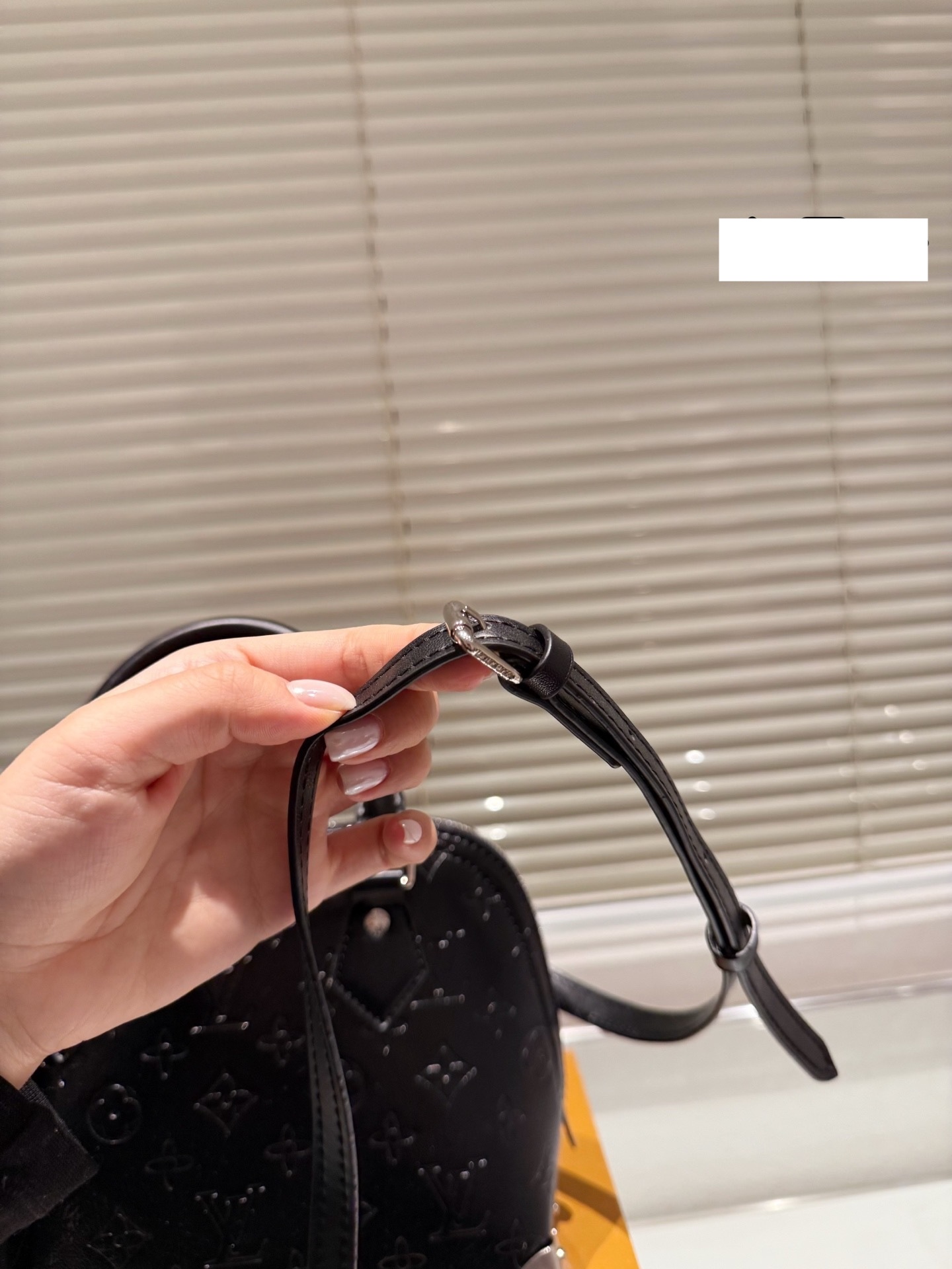 New Fashion LV Handbag LV2511195 New Fashion LV Handbag LV2511195