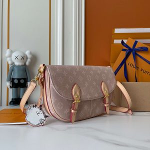 Luxury LV Handbag M15134 2 3d813e92