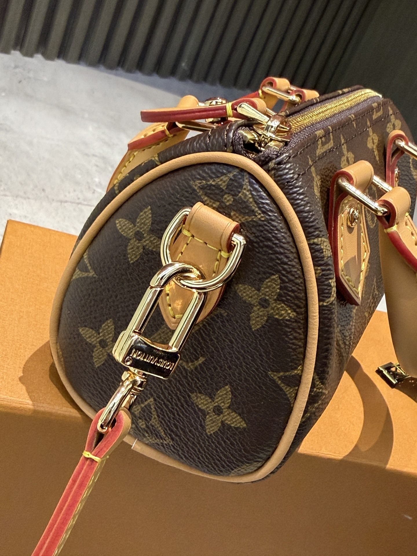 New Fashion Bag L302 New Fashion Bag L302