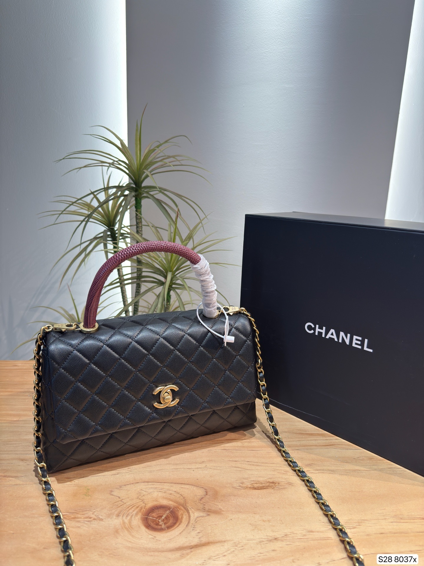 New Fashion CN Handbag 8037 New Fashion CN Handbag 8037