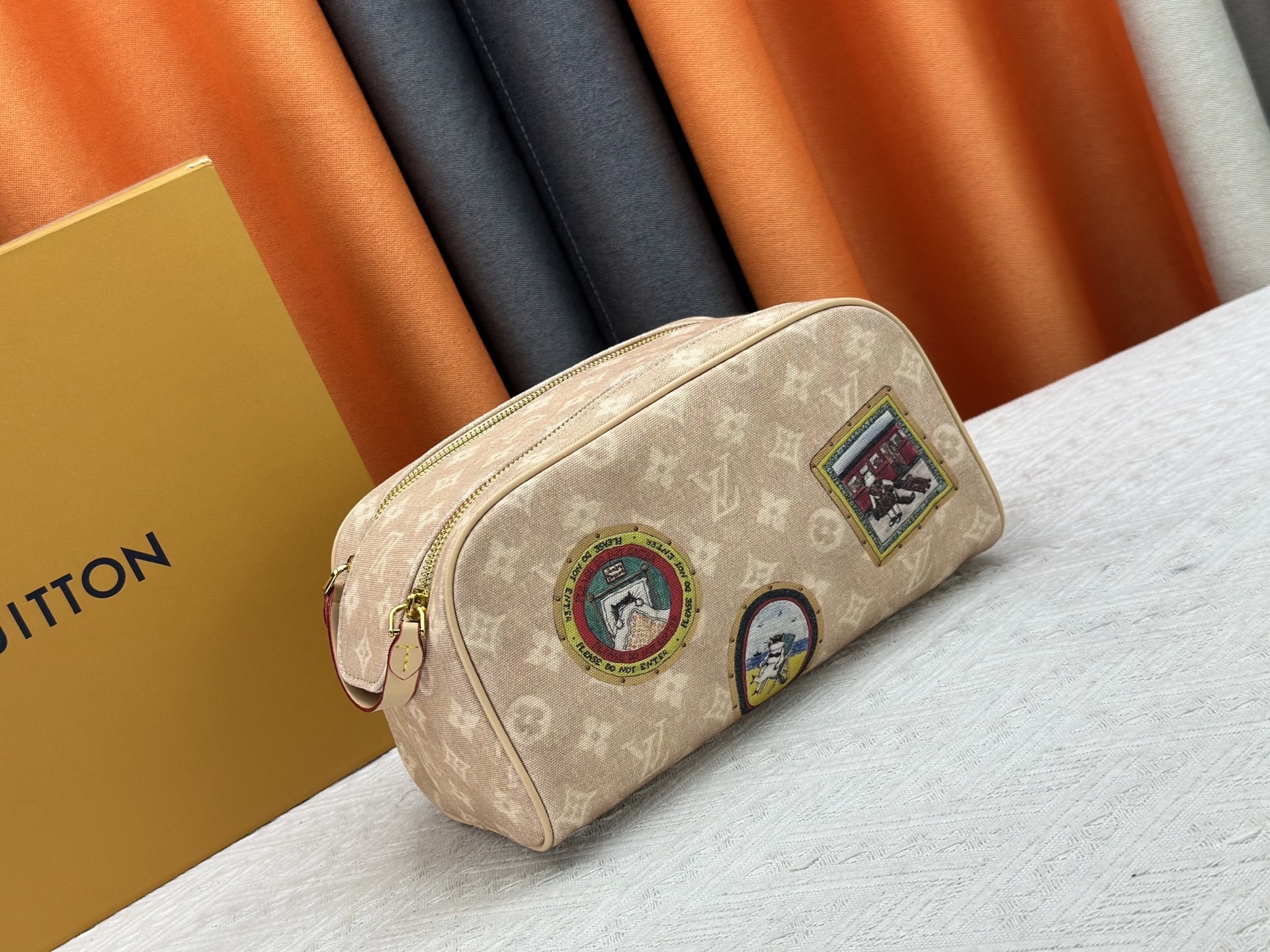 Luxury LV Handbag M47528-M13669 Luxury LV Handbag M47528-M13669