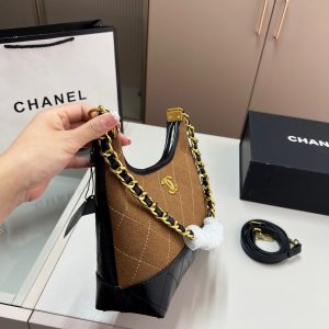 New Fashion CN Handbag 272 17 6935ca2d