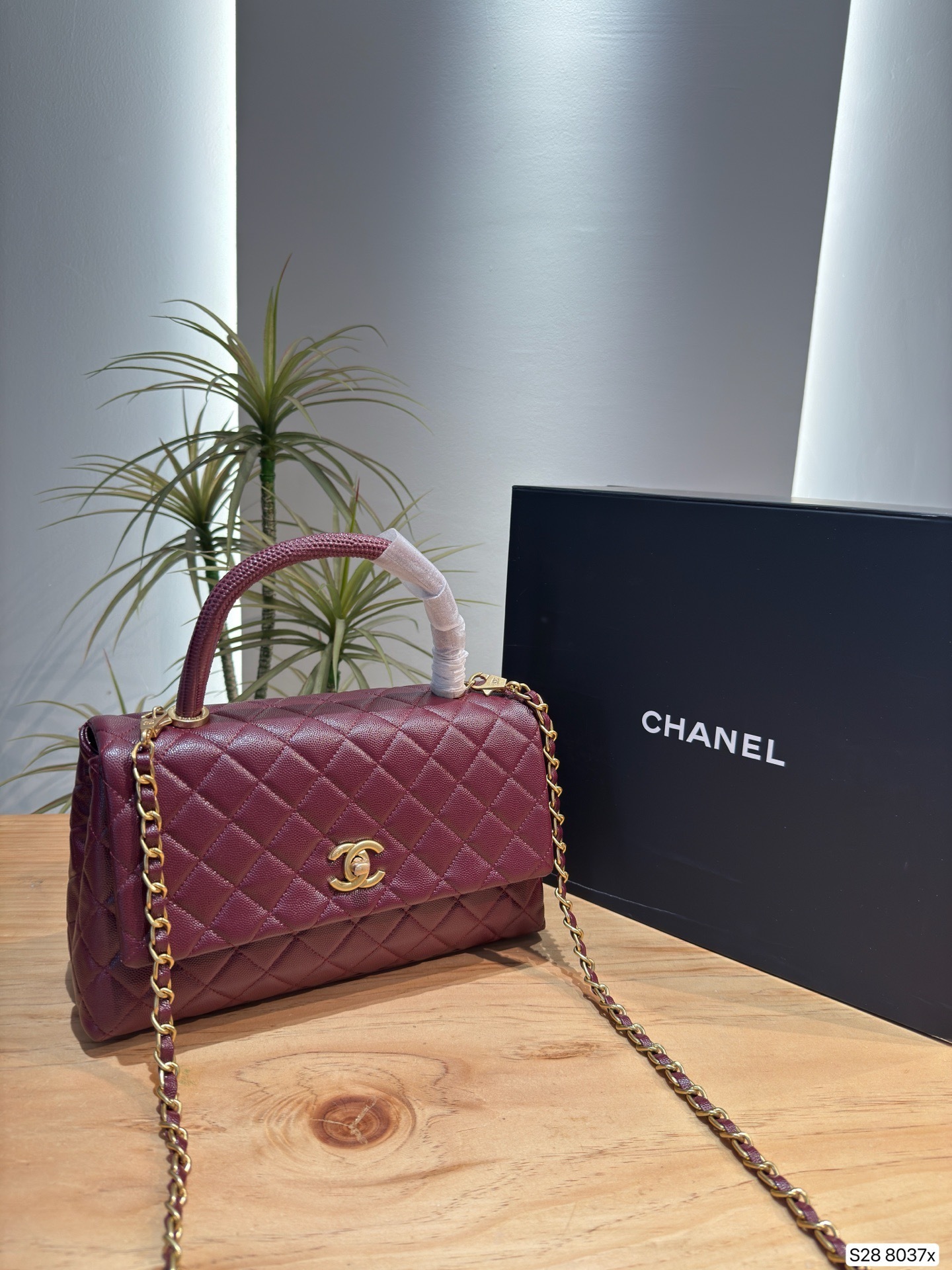 New Fashion CN Handbag 8037 New Fashion CN Handbag 8037