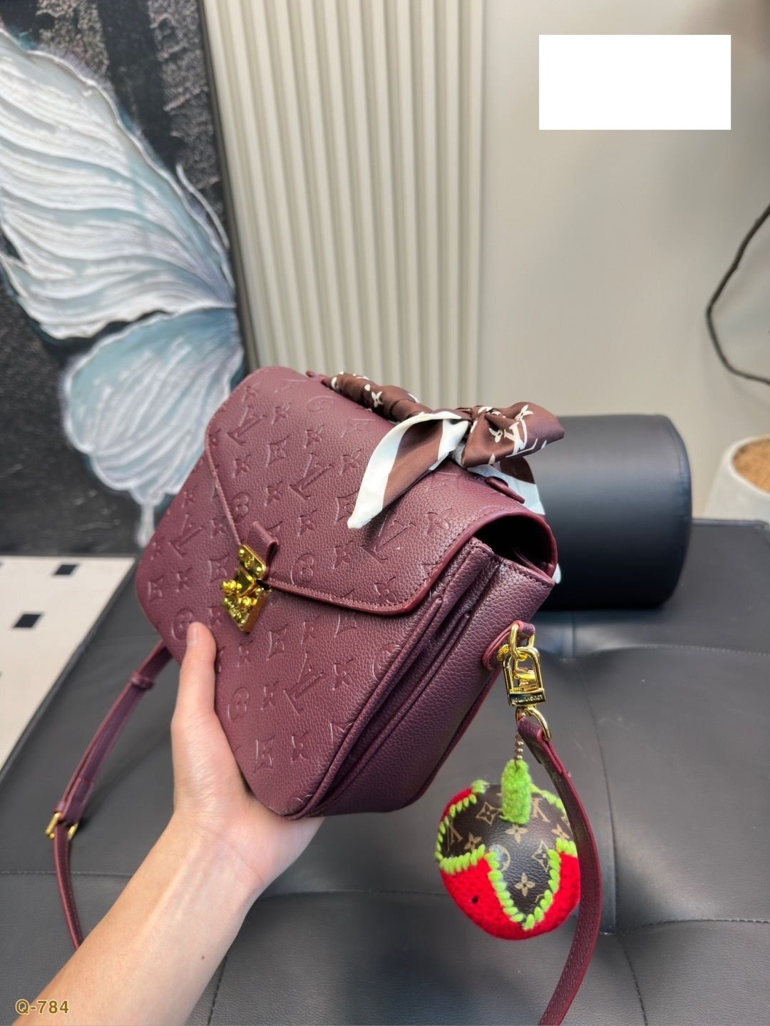 New Fashion LV Handbag LV2510144 New Fashion LV Handbag LV2510144