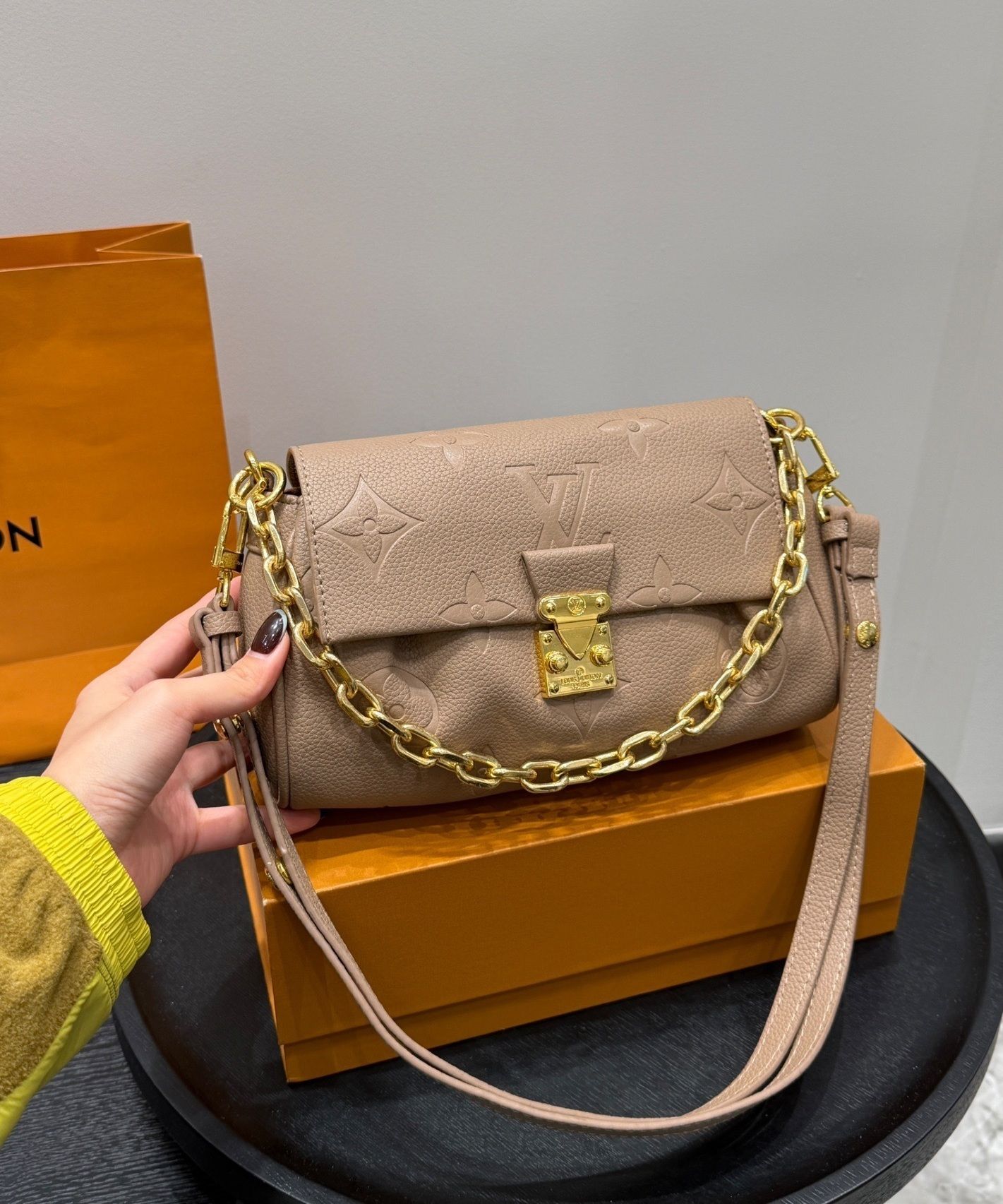 New Fashion LV Handbag LV2511132.1 New Fashion LV Handbag LV2511132.1