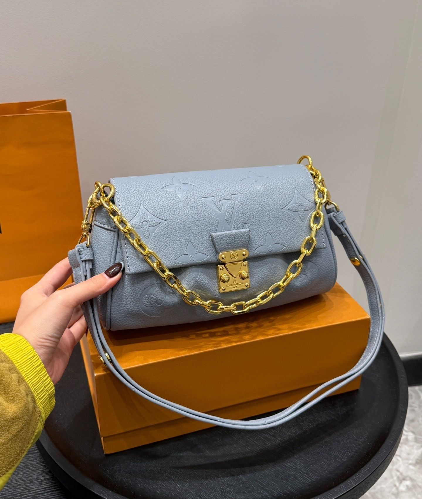 New Fashion LV Handbag LV2511132.1 New Fashion LV Handbag LV2511132.1