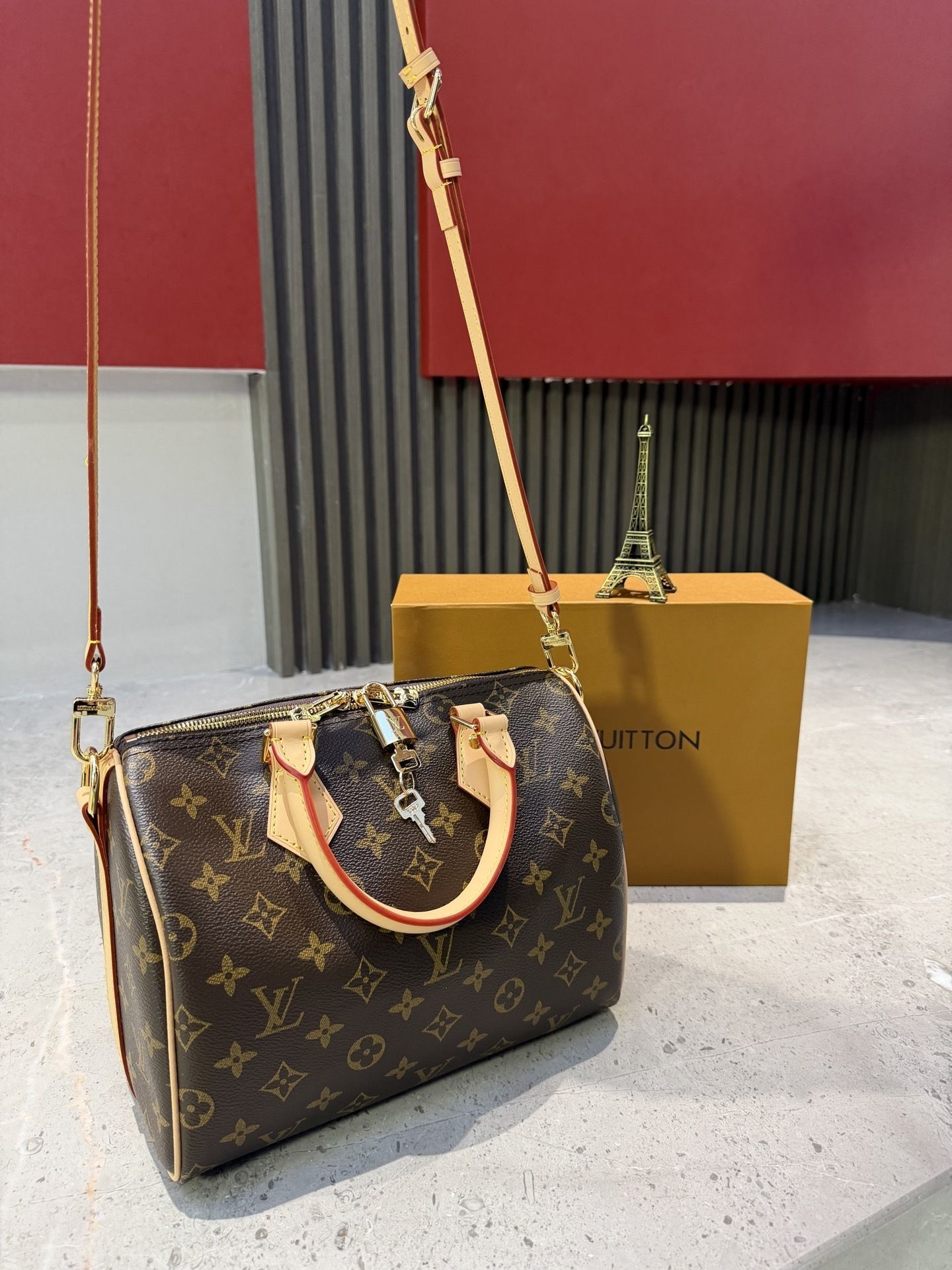 New Fashion Bag L303 New Fashion Bag L303