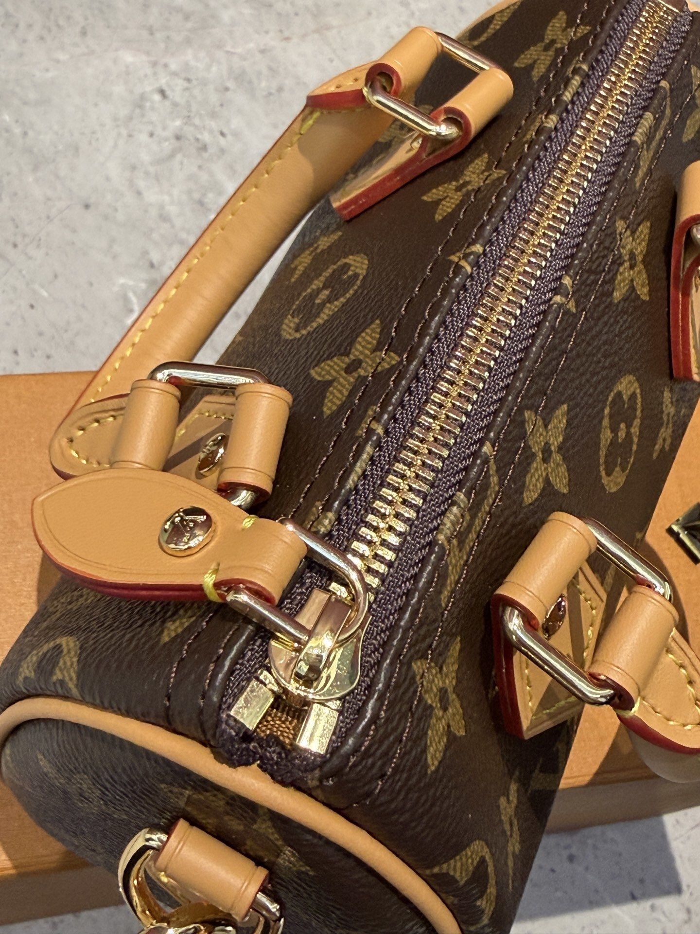 New Fashion Bag L302 New Fashion Bag L302