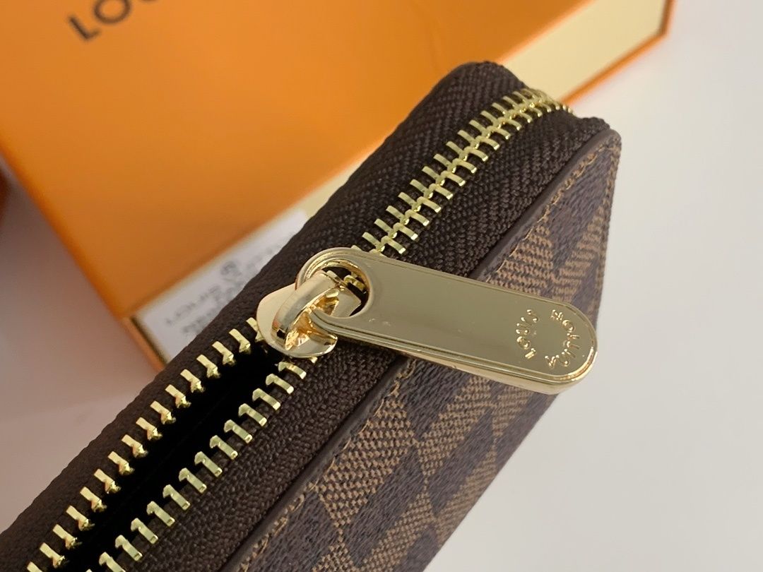 New Fashion Wallet 303 New Fashion Wallet 303