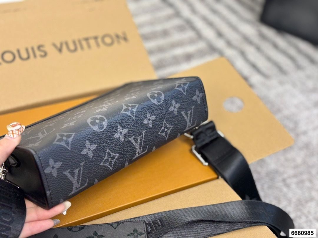 New Fashion LV Handbag LV25111310 New Fashion LV Handbag LV25111310