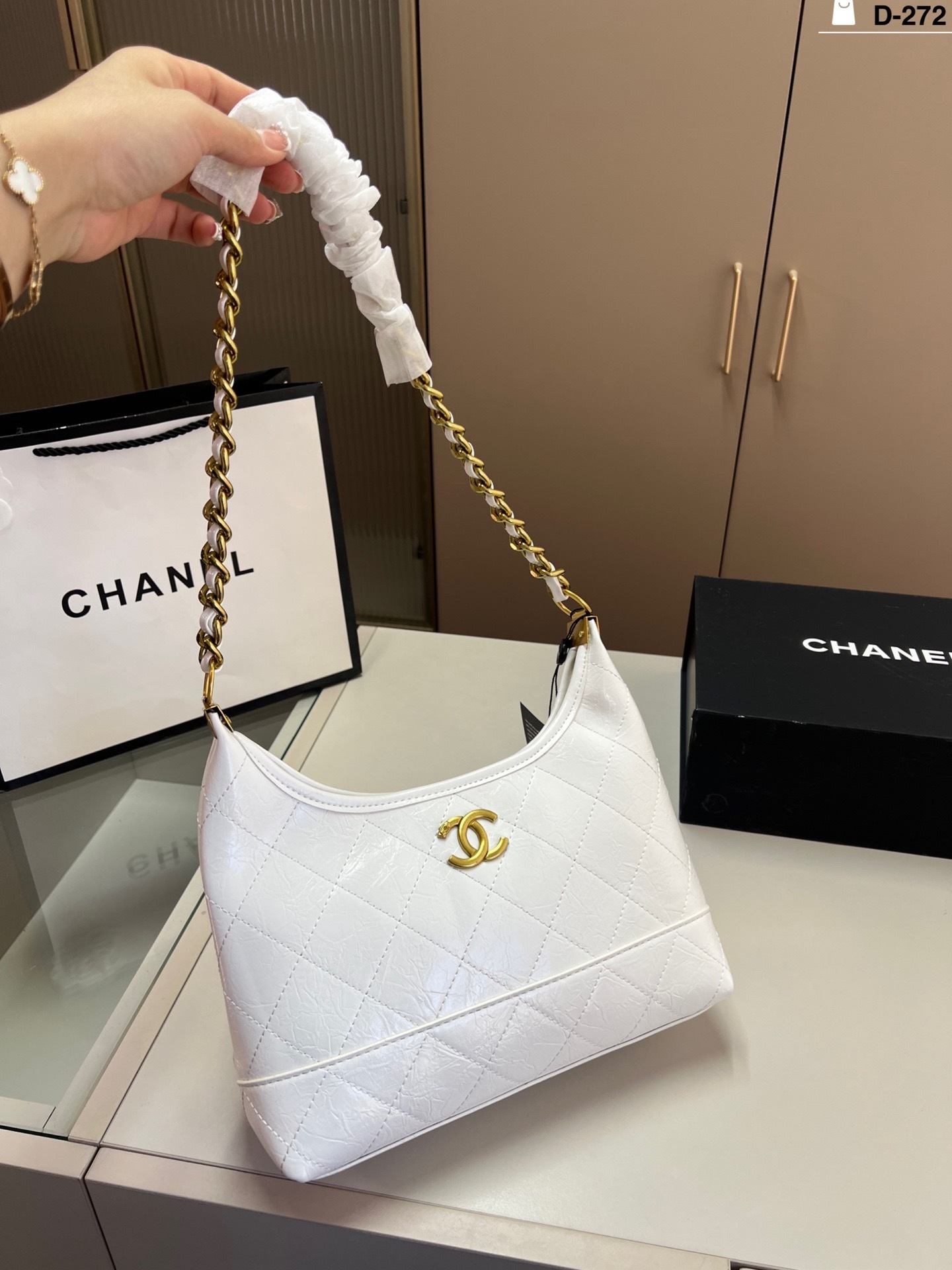 New Fashion CN Handbag 272 New Fashion CN Handbag 272