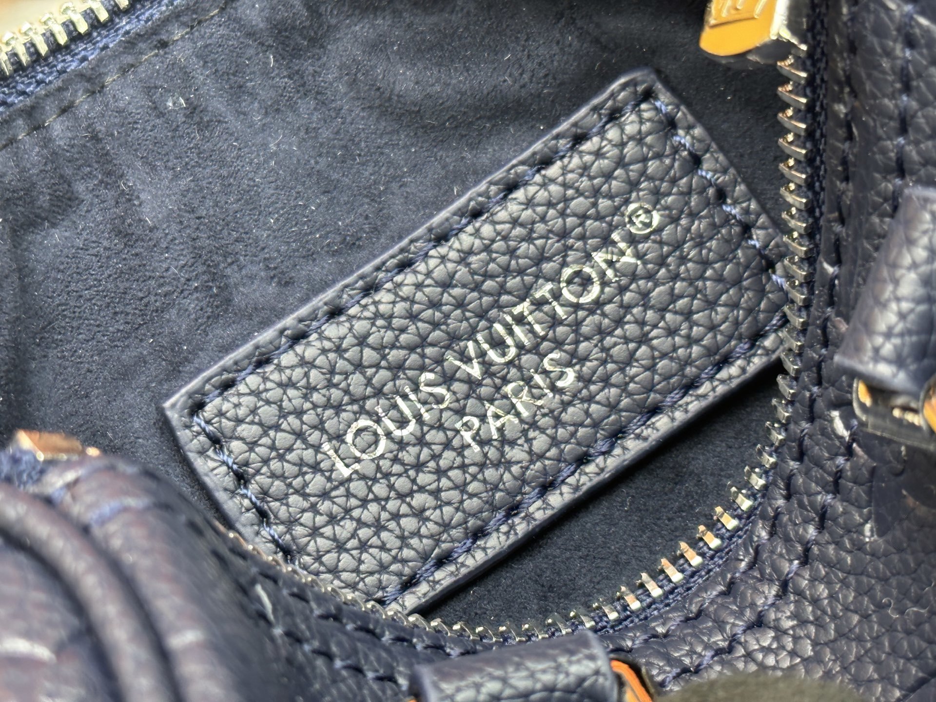 Luxury LV Handbag M81085-M81625 Luxury LV Handbag M81085-M81625