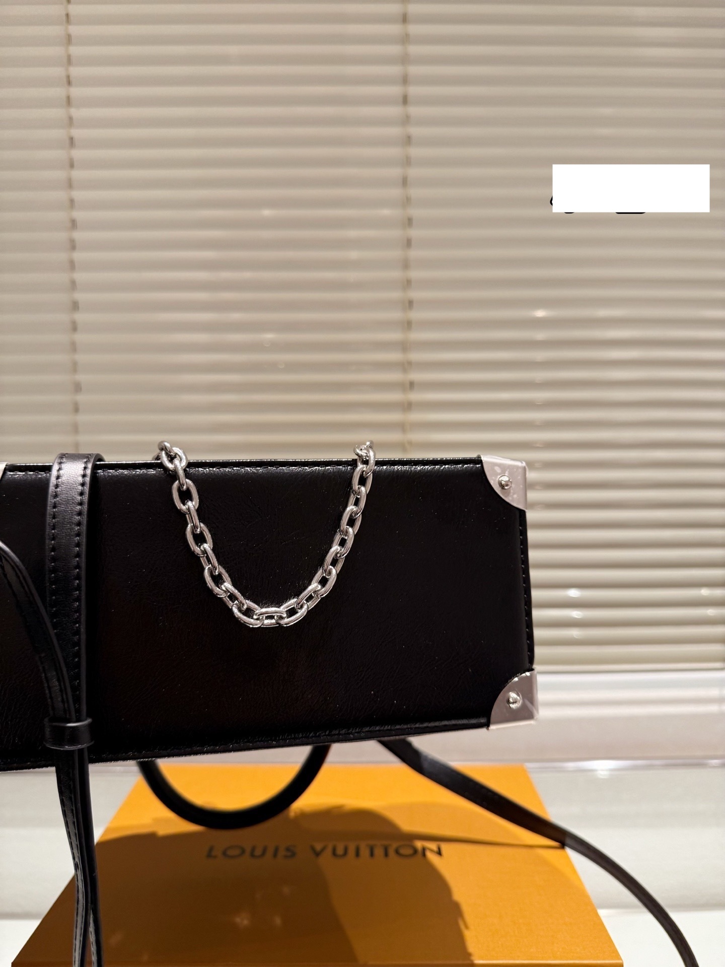 New Fashion LV Handbag LV2511195 New Fashion LV Handbag LV2511195