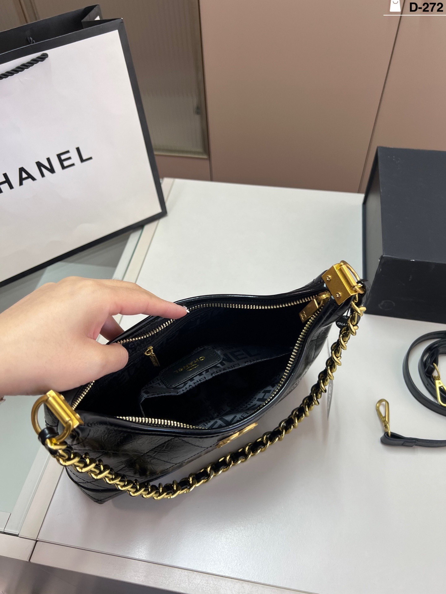 New Fashion CN Handbag 272 New Fashion CN Handbag 272