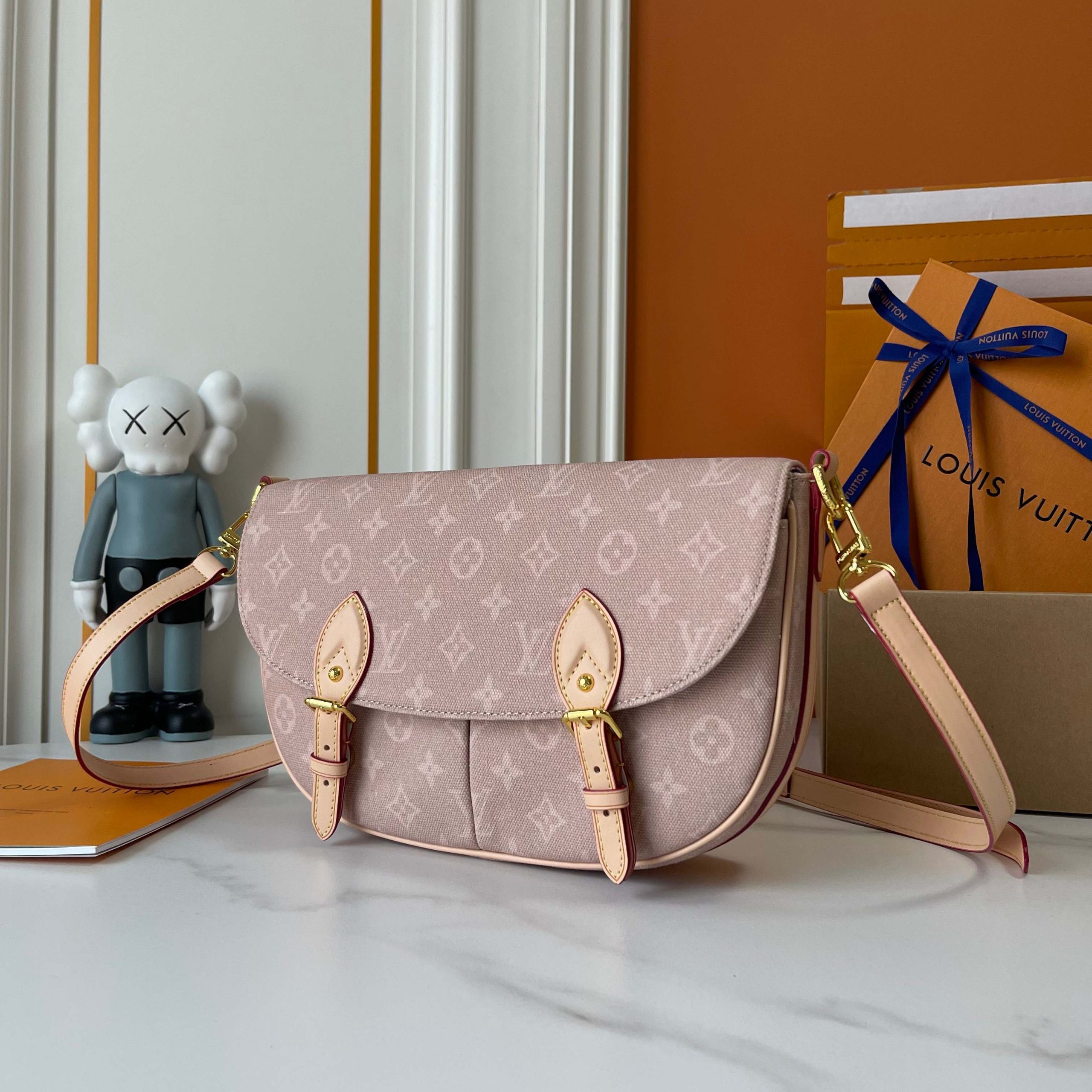 Luxury LV Handbag M15134 Luxury LV Handbag M15134